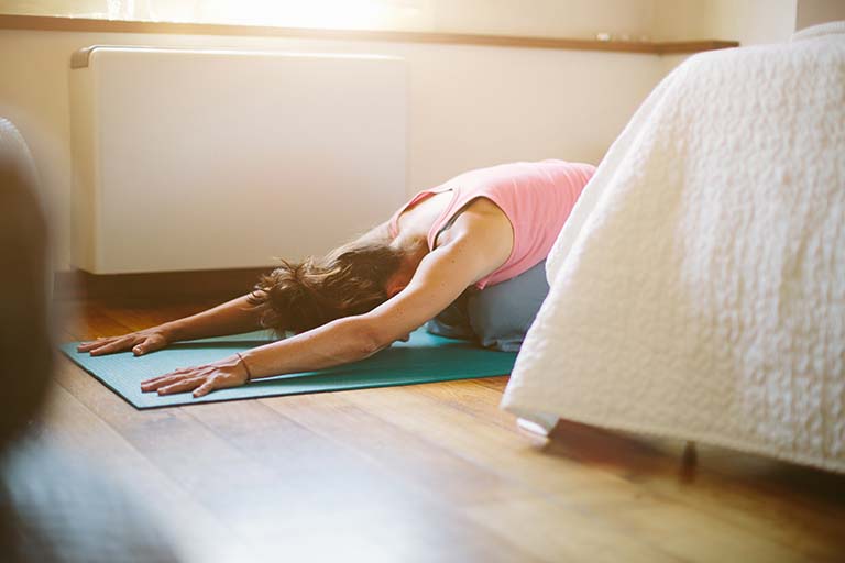 chữa rối loạn lo âu bằng yoga